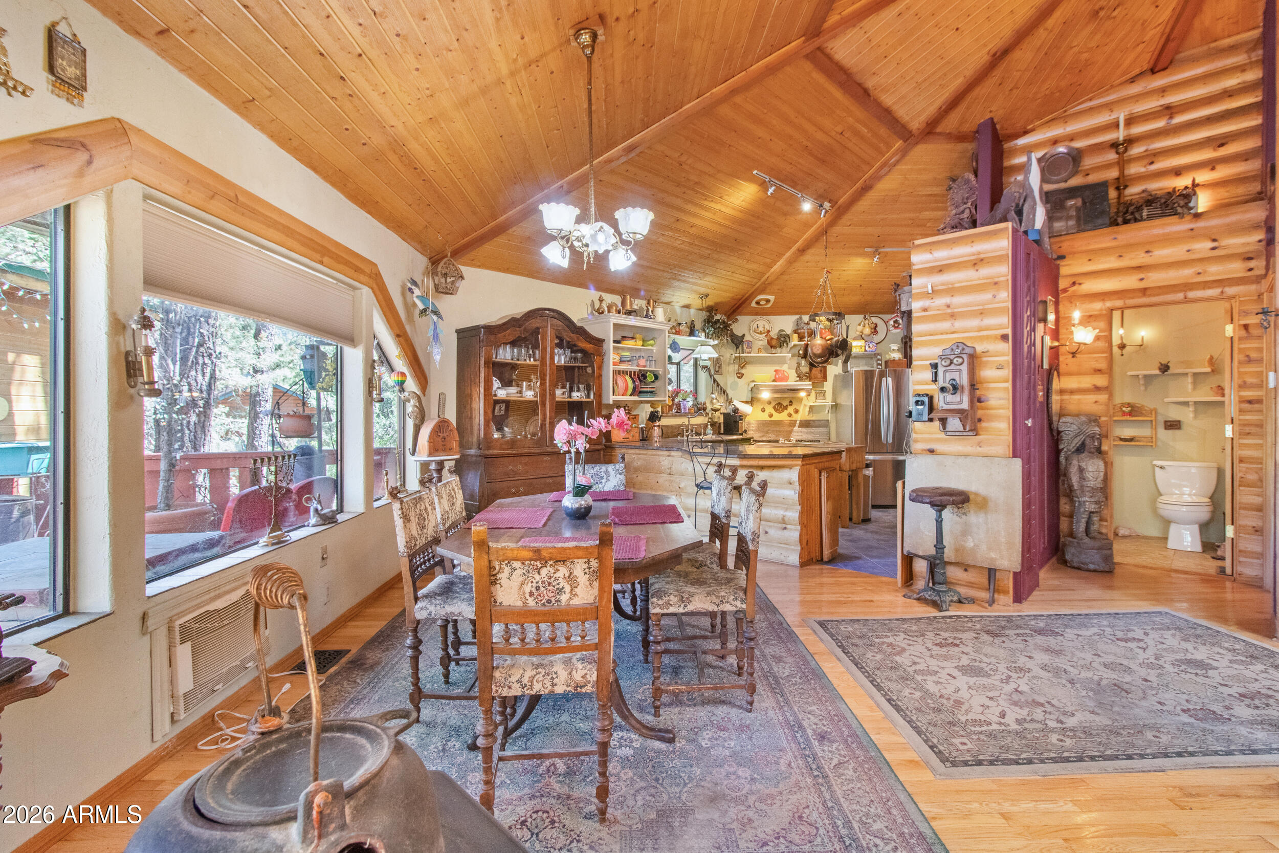 STRAWBERRY KNOLLS - Residential
