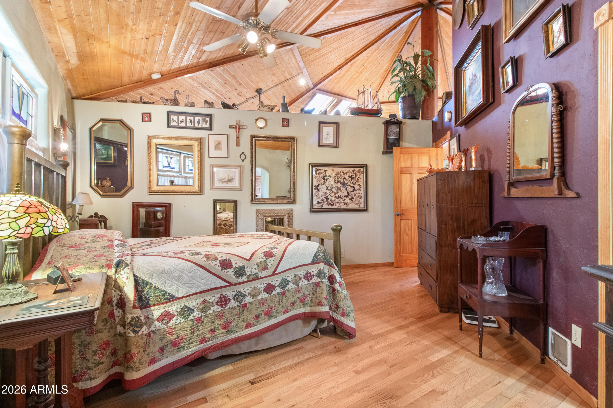 STRAWBERRY KNOLLS - Residential