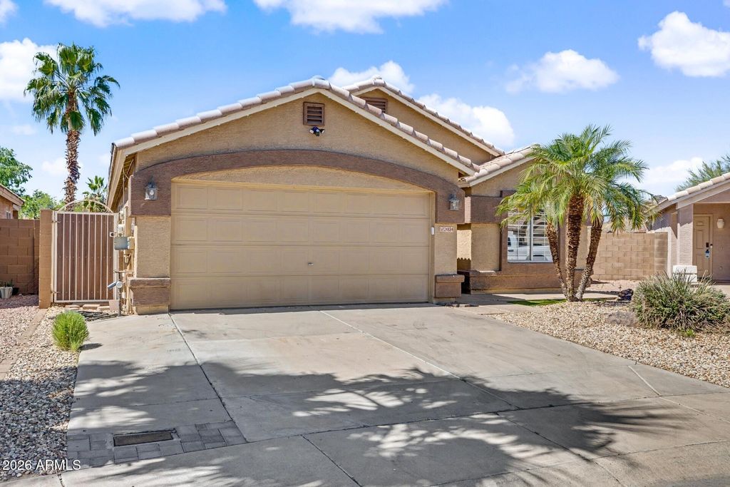 Photo of 24834 N 36th Drive, Glendale, AZ 85310 (MLS # 7003802)