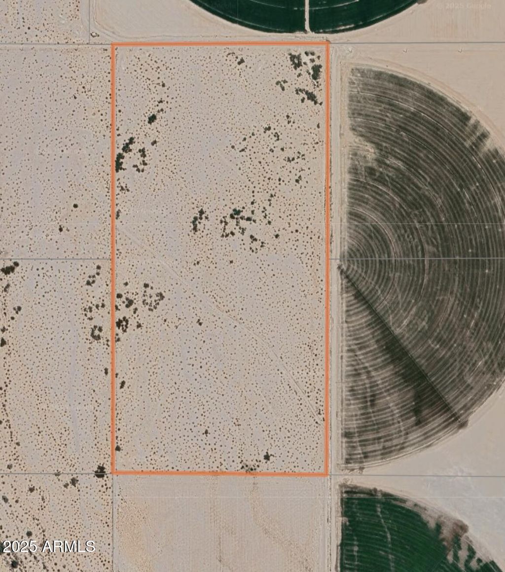 Photo of 0 W Gila Mountain Road #-, Tonopah, AZ 85354 (MLS # 6908134)