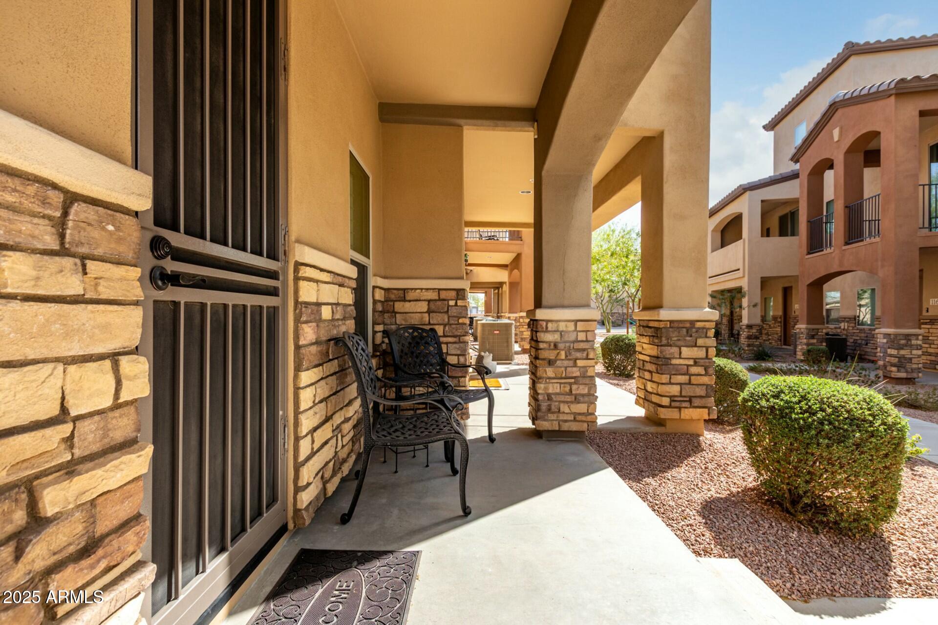 2821 S SKYLINE Drive 107