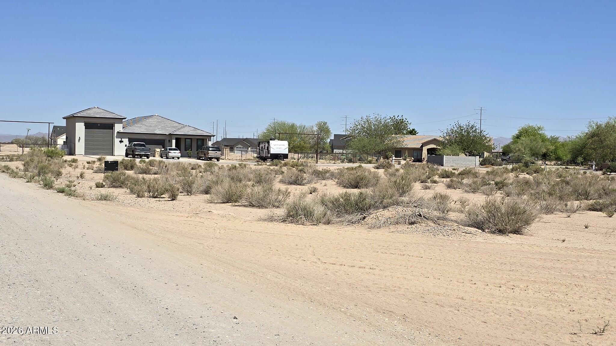 1035 W DAVID Lane -