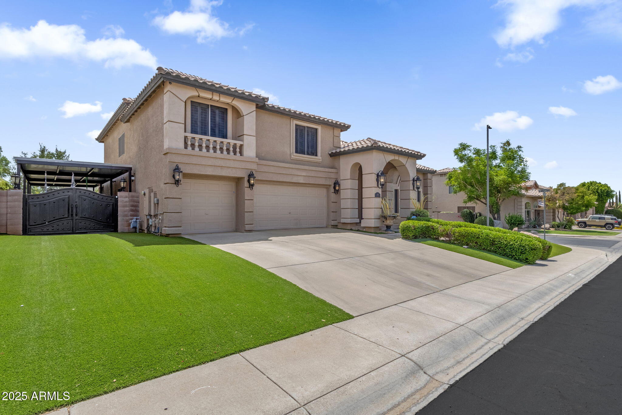 4537 E BLUE SKY Drive
