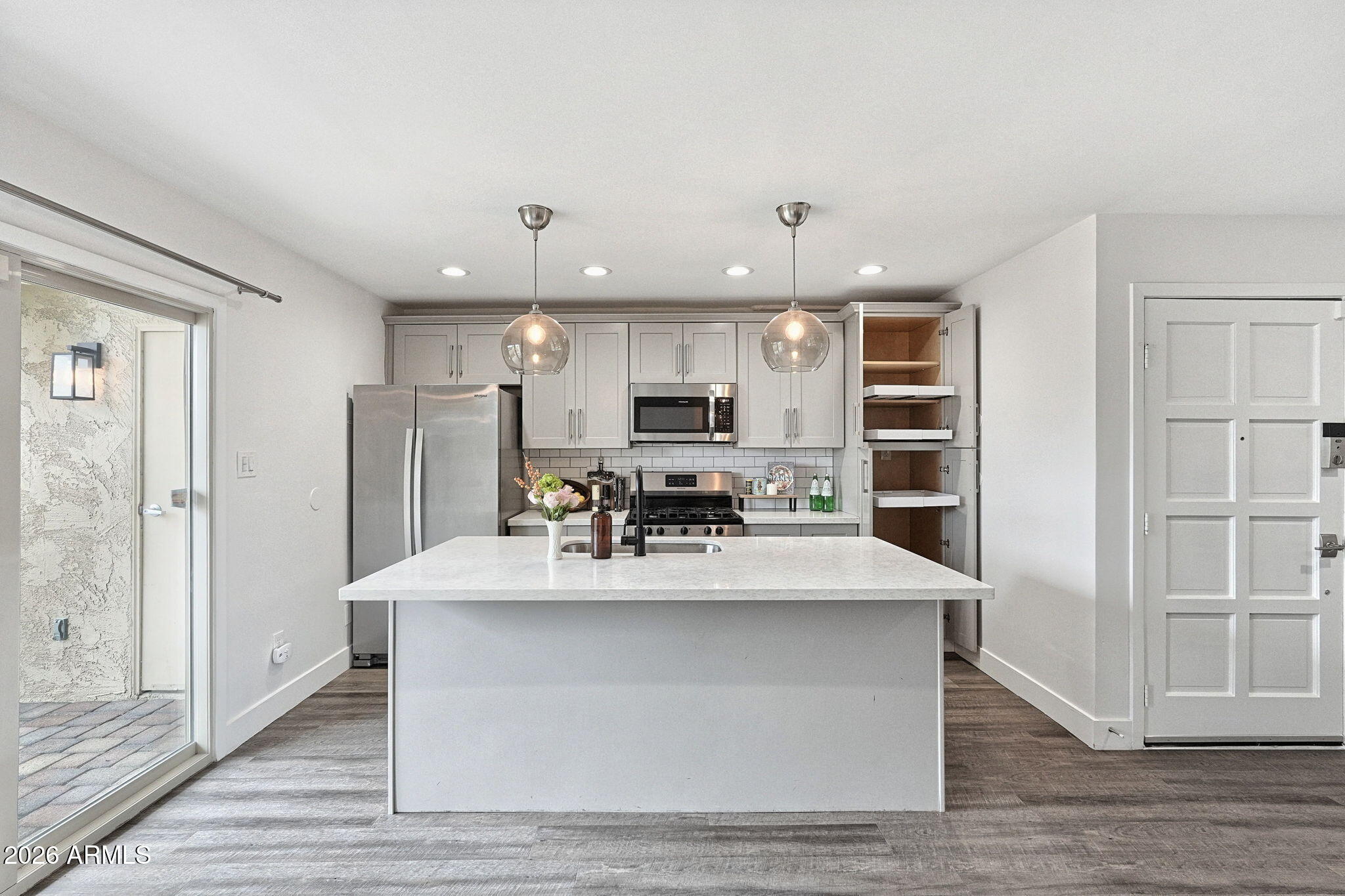4950 N MILLER Road 104
