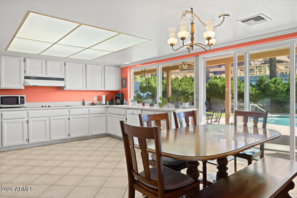HERITAGE HILLS UNIT 2 - Residential