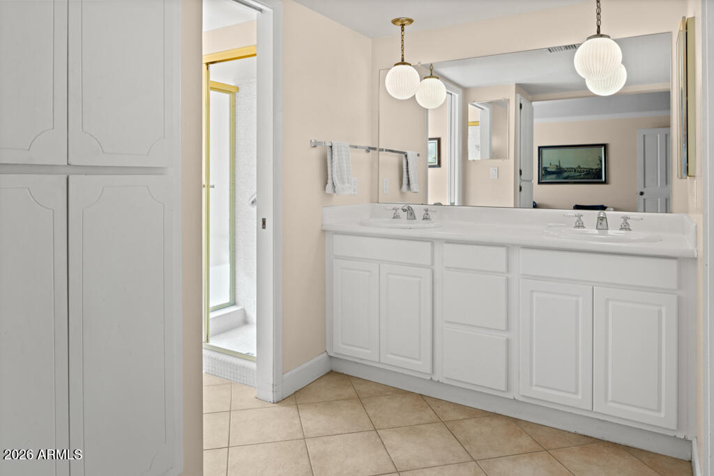 HERITAGE HILLS UNIT 2 - Residential