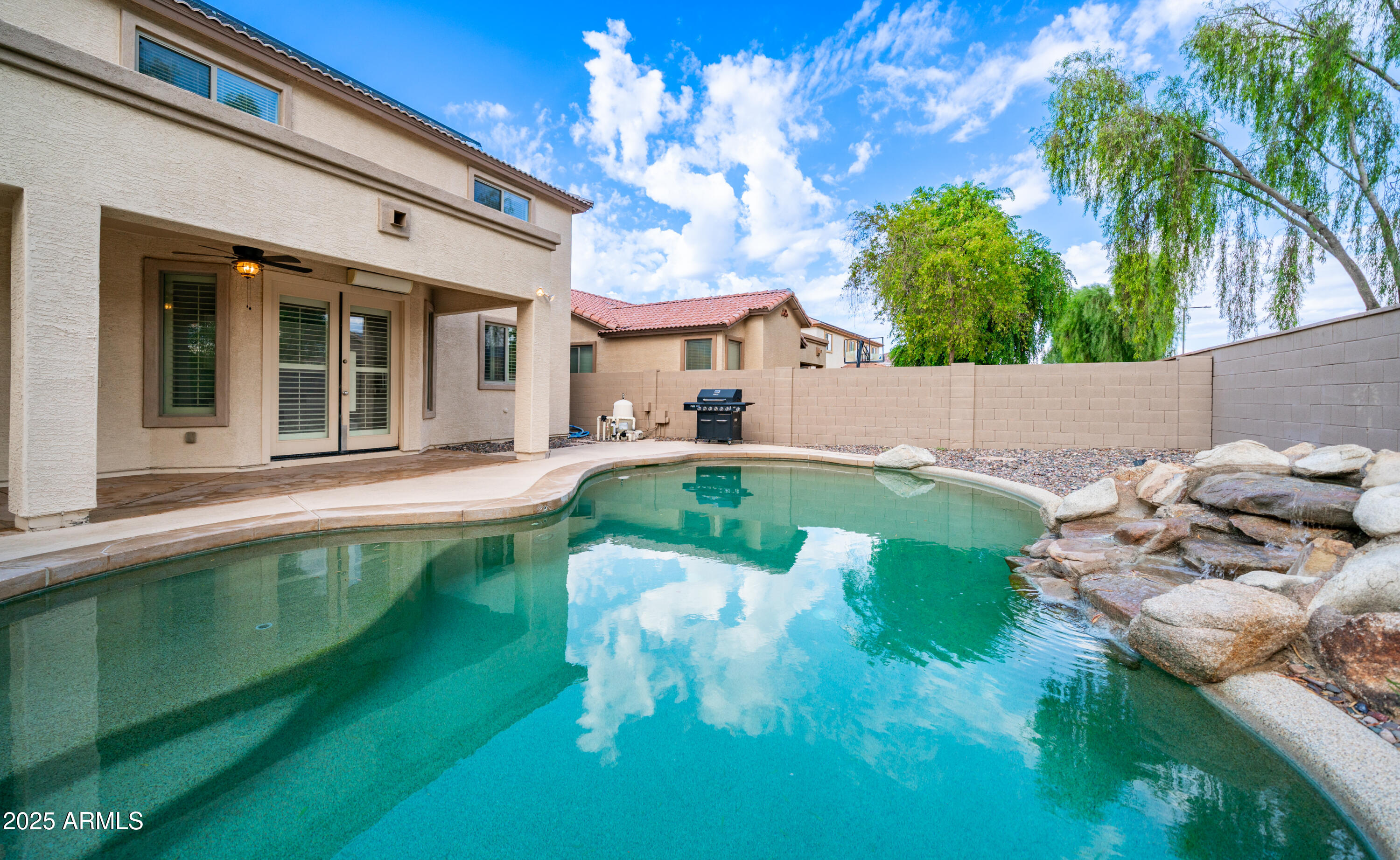 15654 W YUCATAN Drive