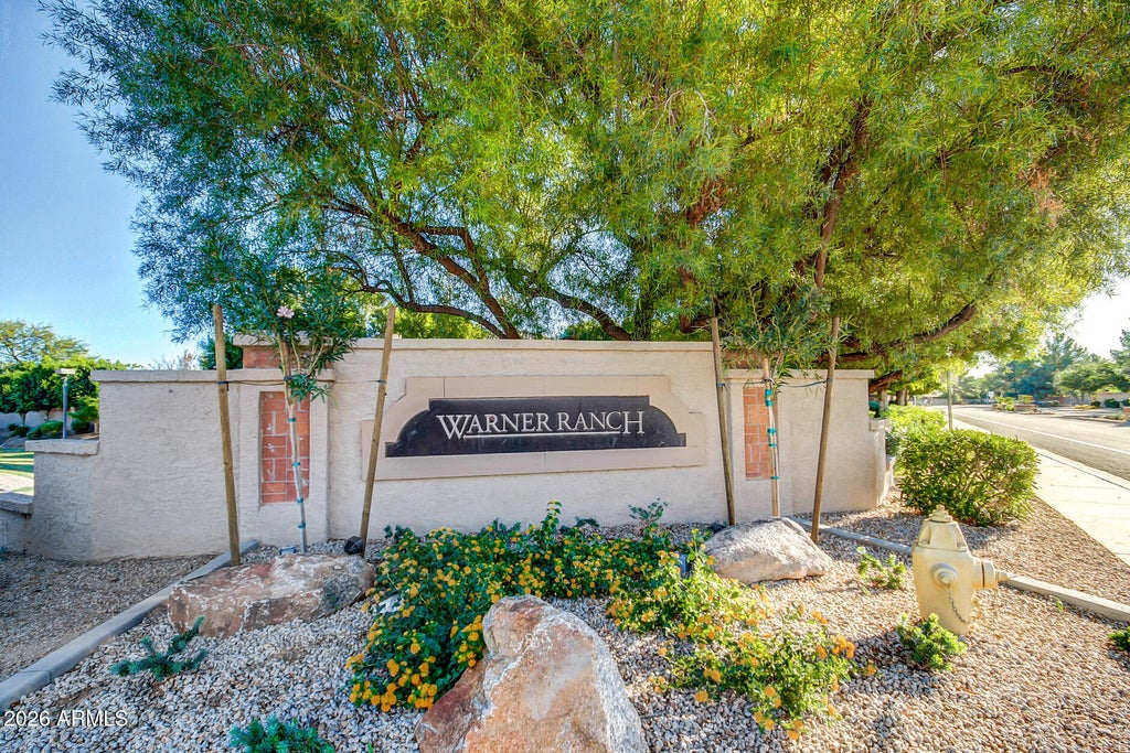Photo of 36 W Greentree Drive W, Tempe, AZ 85284 (MLS # 7089428)