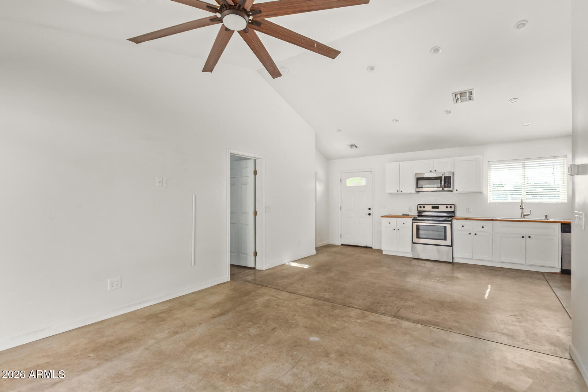 505 N 16th Avenue