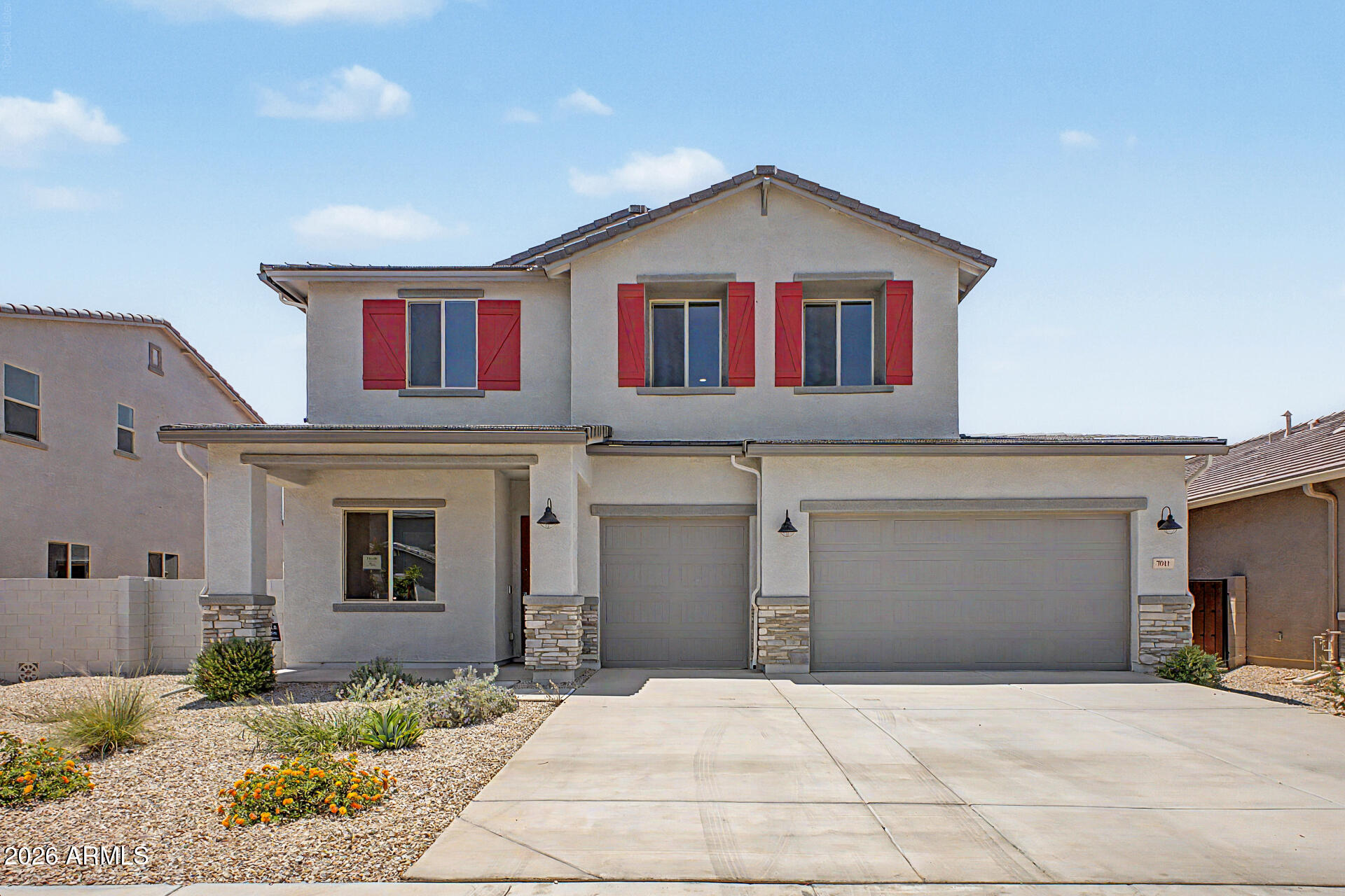 7011 E HAYRIDE Lane