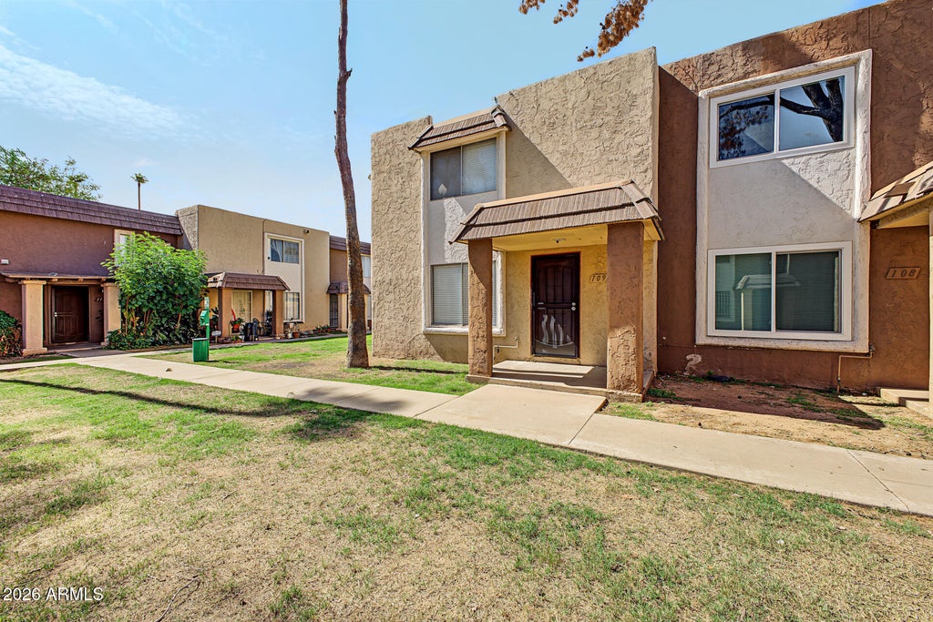 Photo of 7126 N 19th Avenue #109, Phoenix, AZ 85021 (MLS # 7092404)