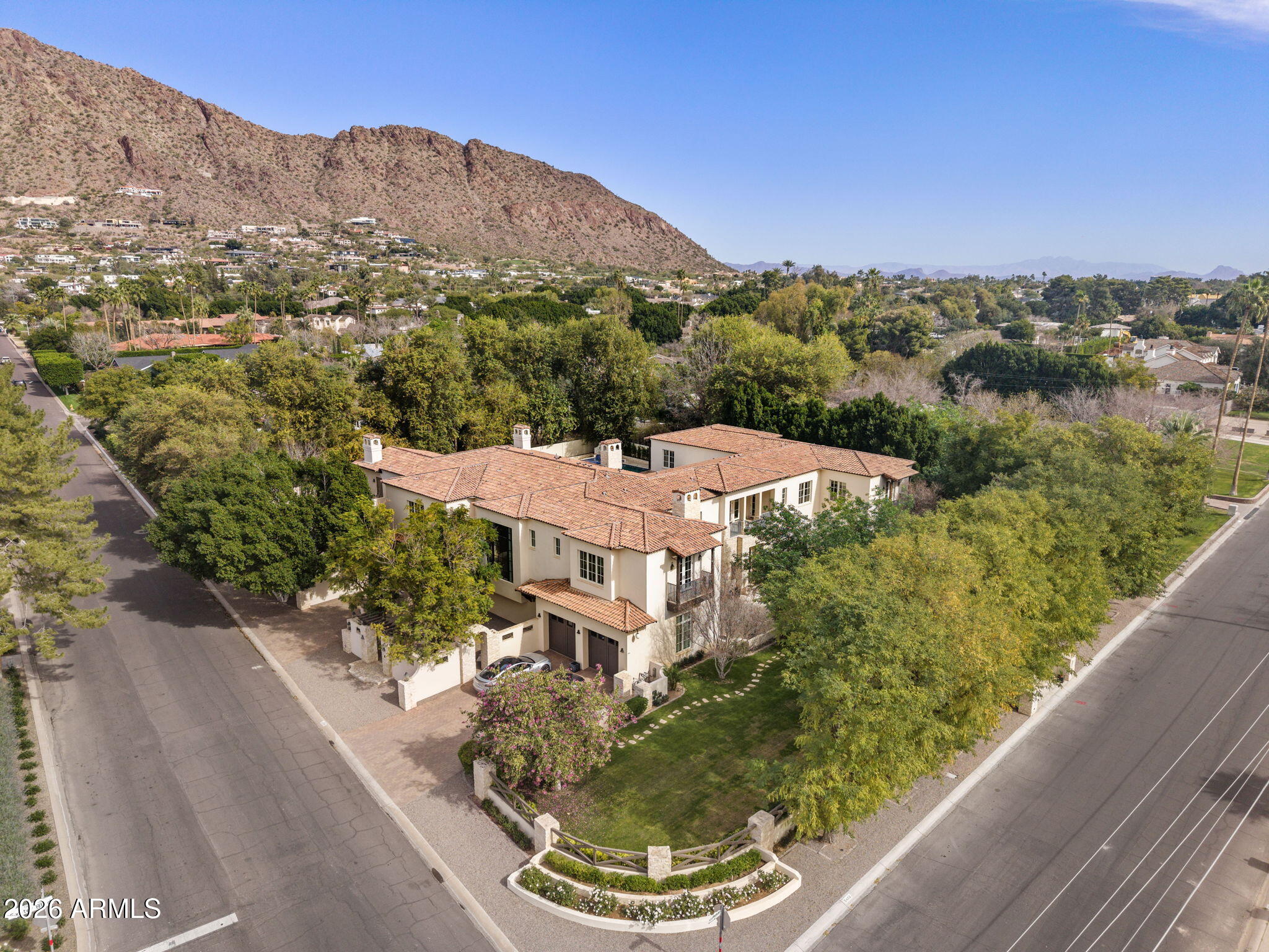 CAMELVIEW - Residential