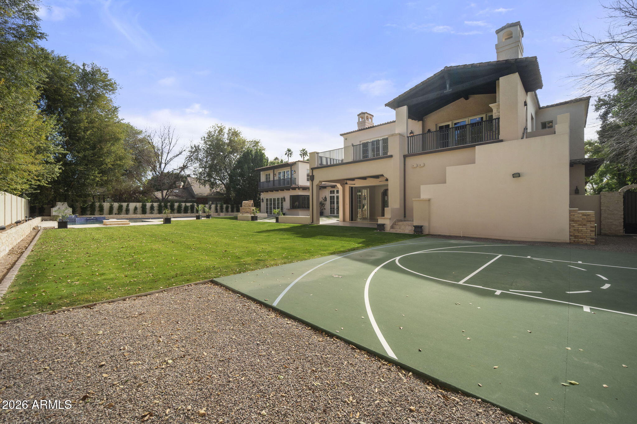 CAMELVIEW - Residential
