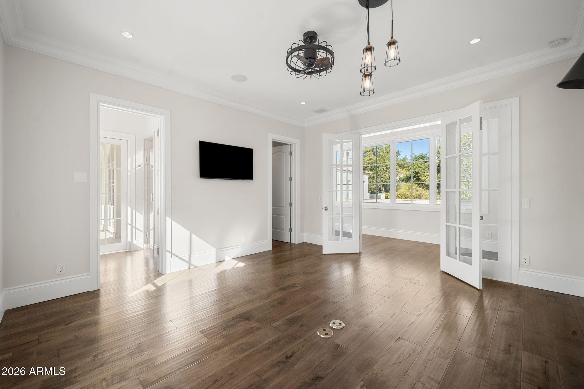 CAMELVIEW - Residential