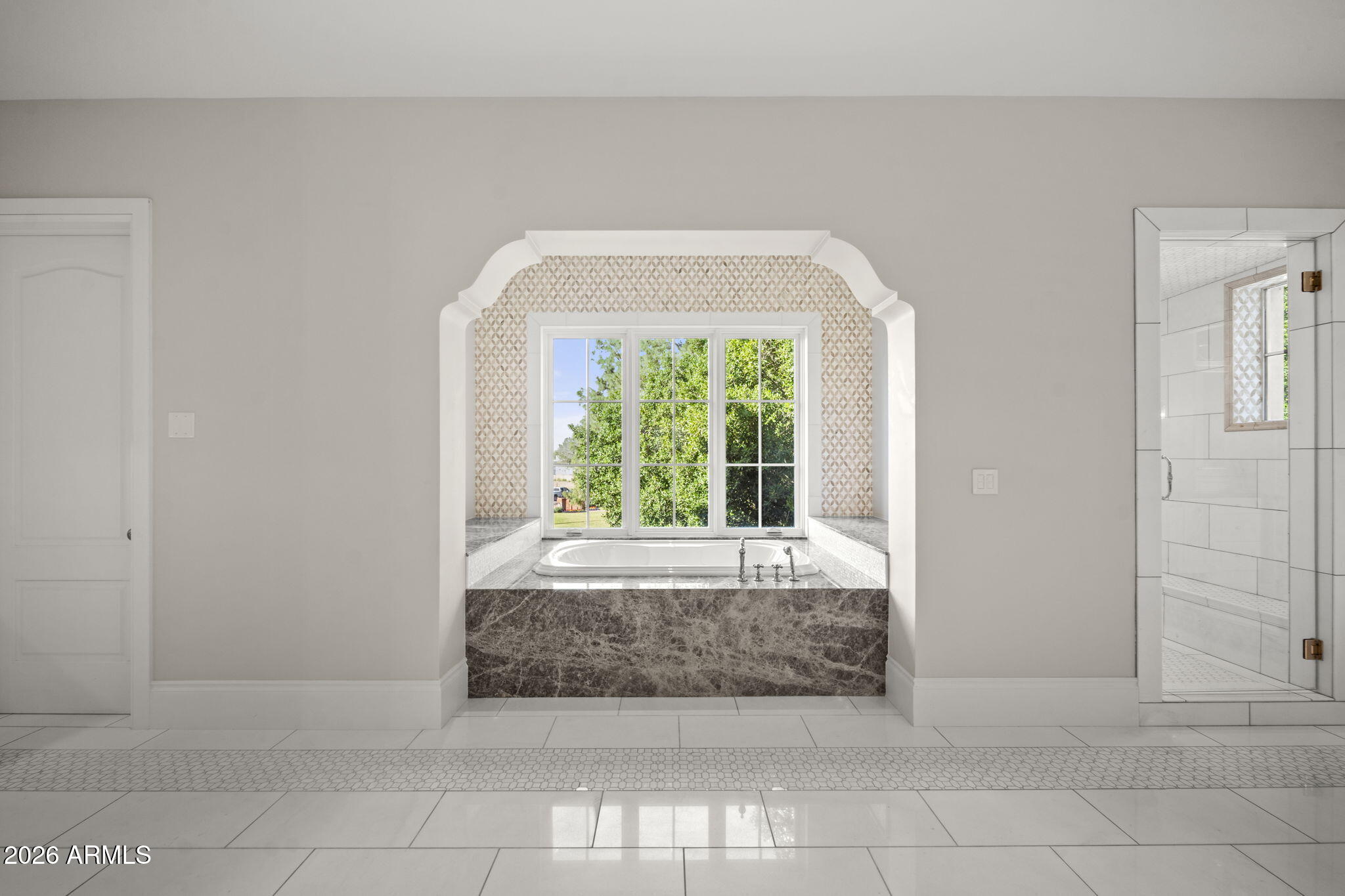 CAMELVIEW - Residential