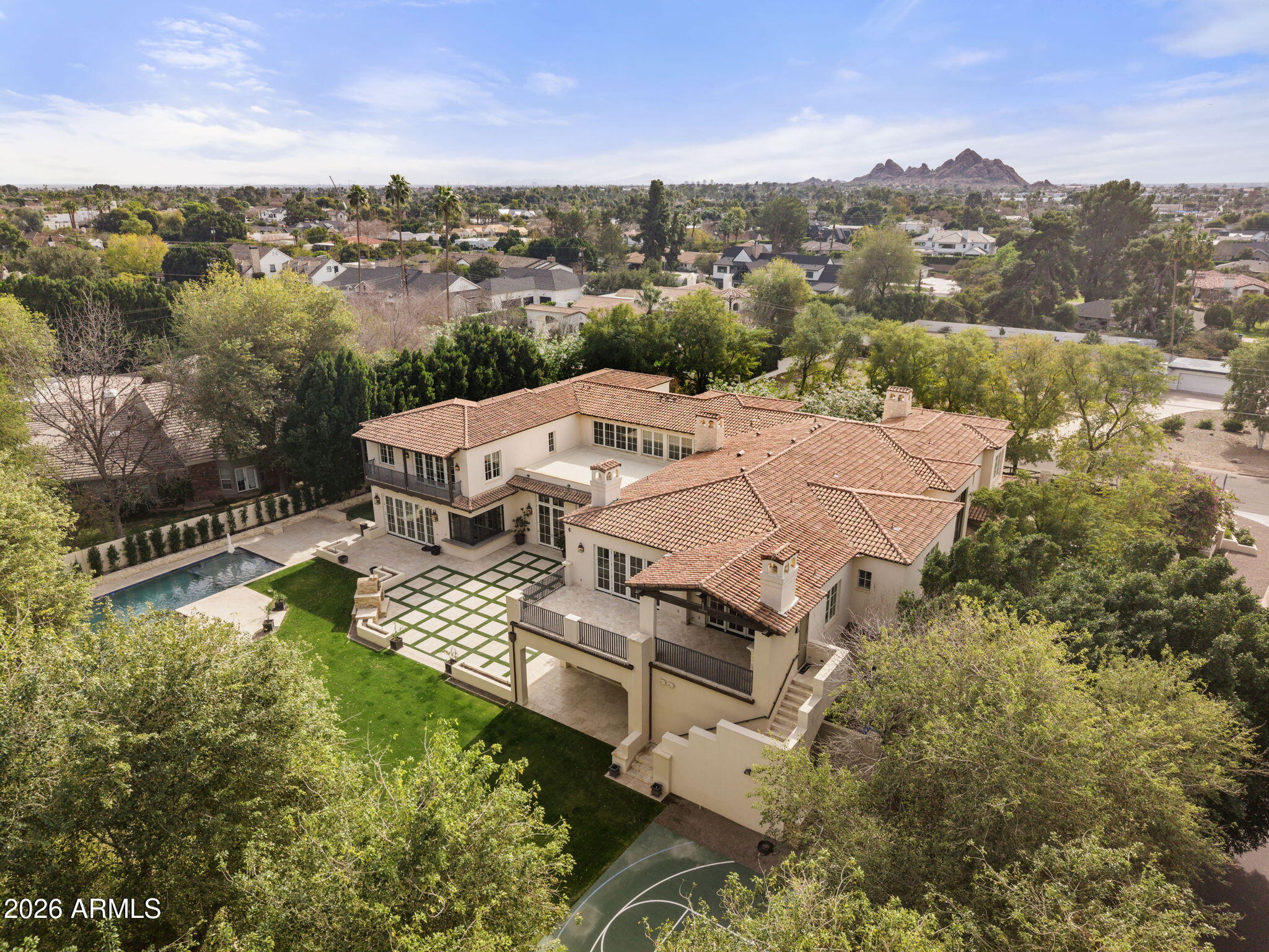 CAMELVIEW - Residential