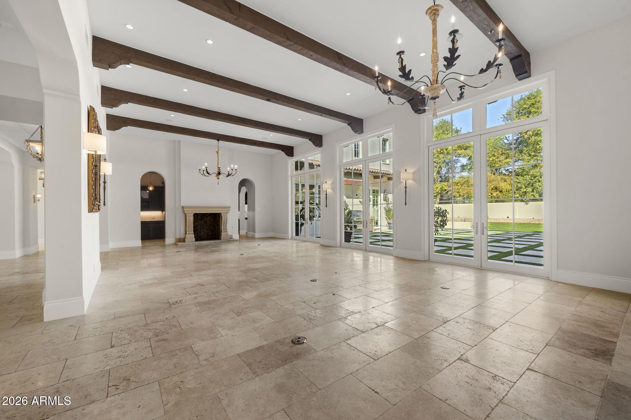 CAMELVIEW - Residential