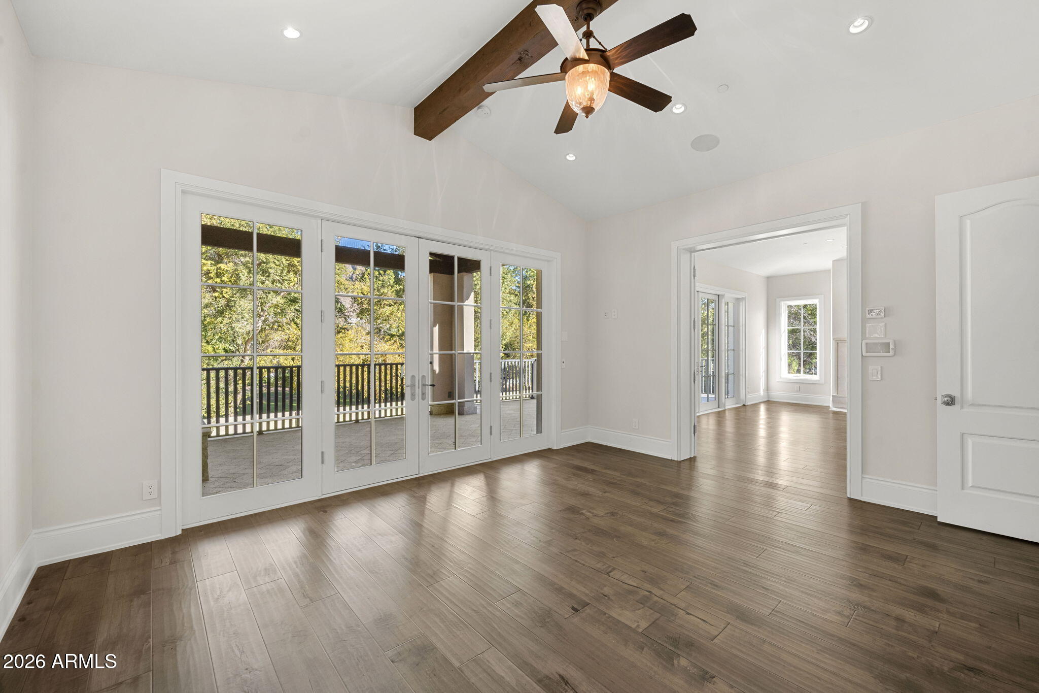 CAMELVIEW - Residential