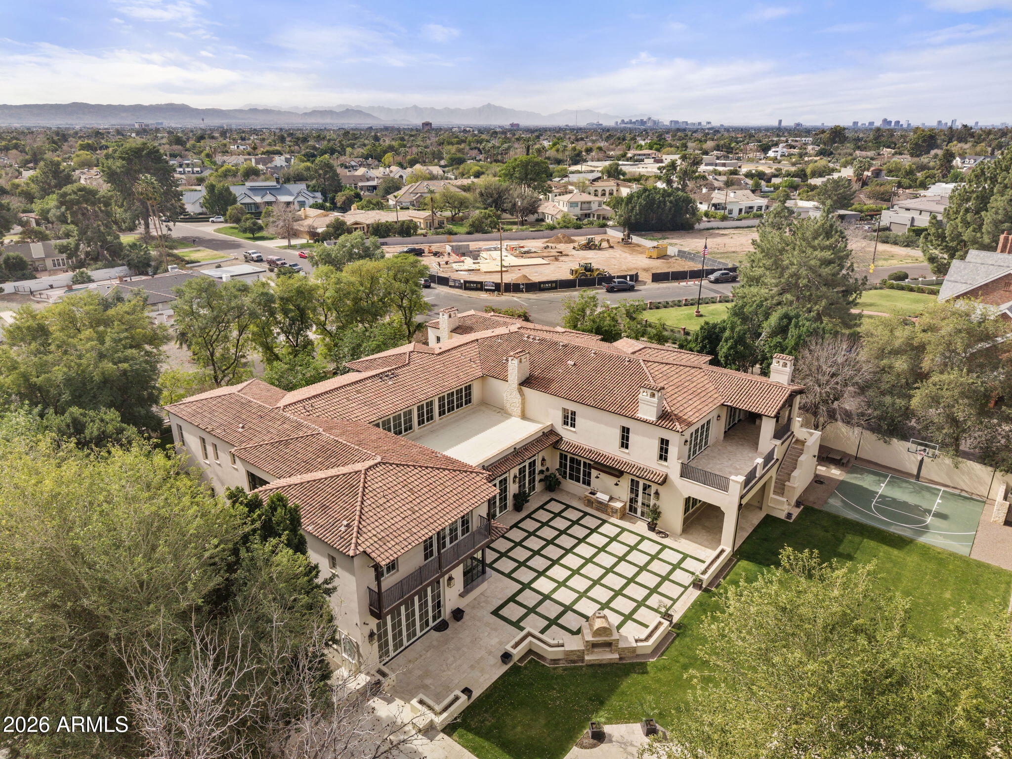CAMELVIEW - Residential