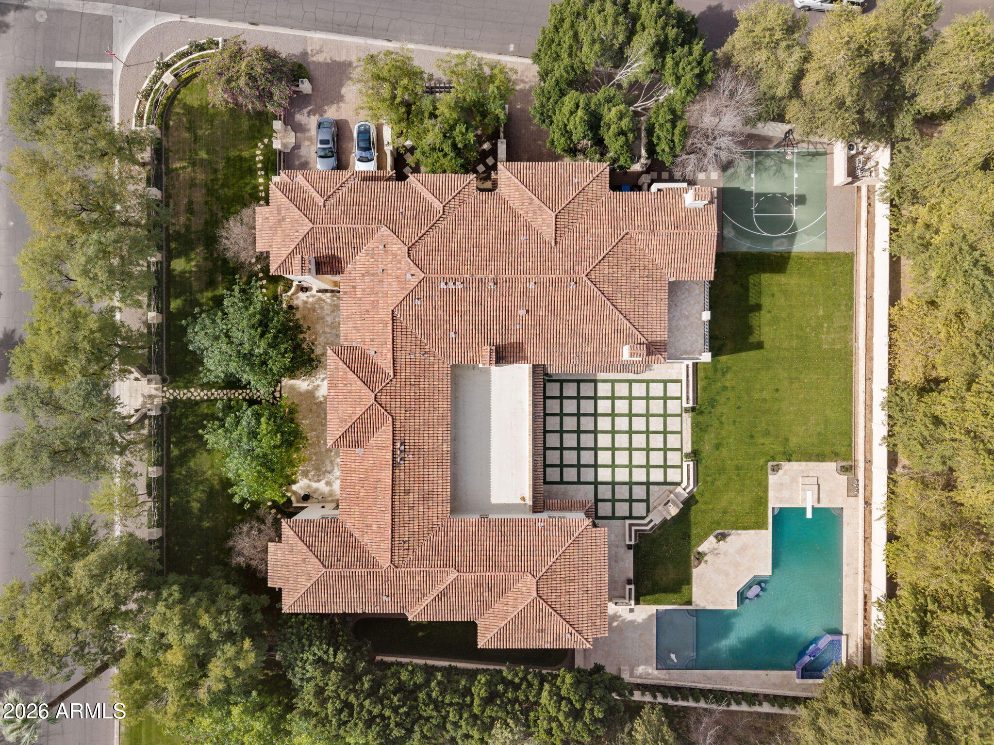 CAMELVIEW - Residential