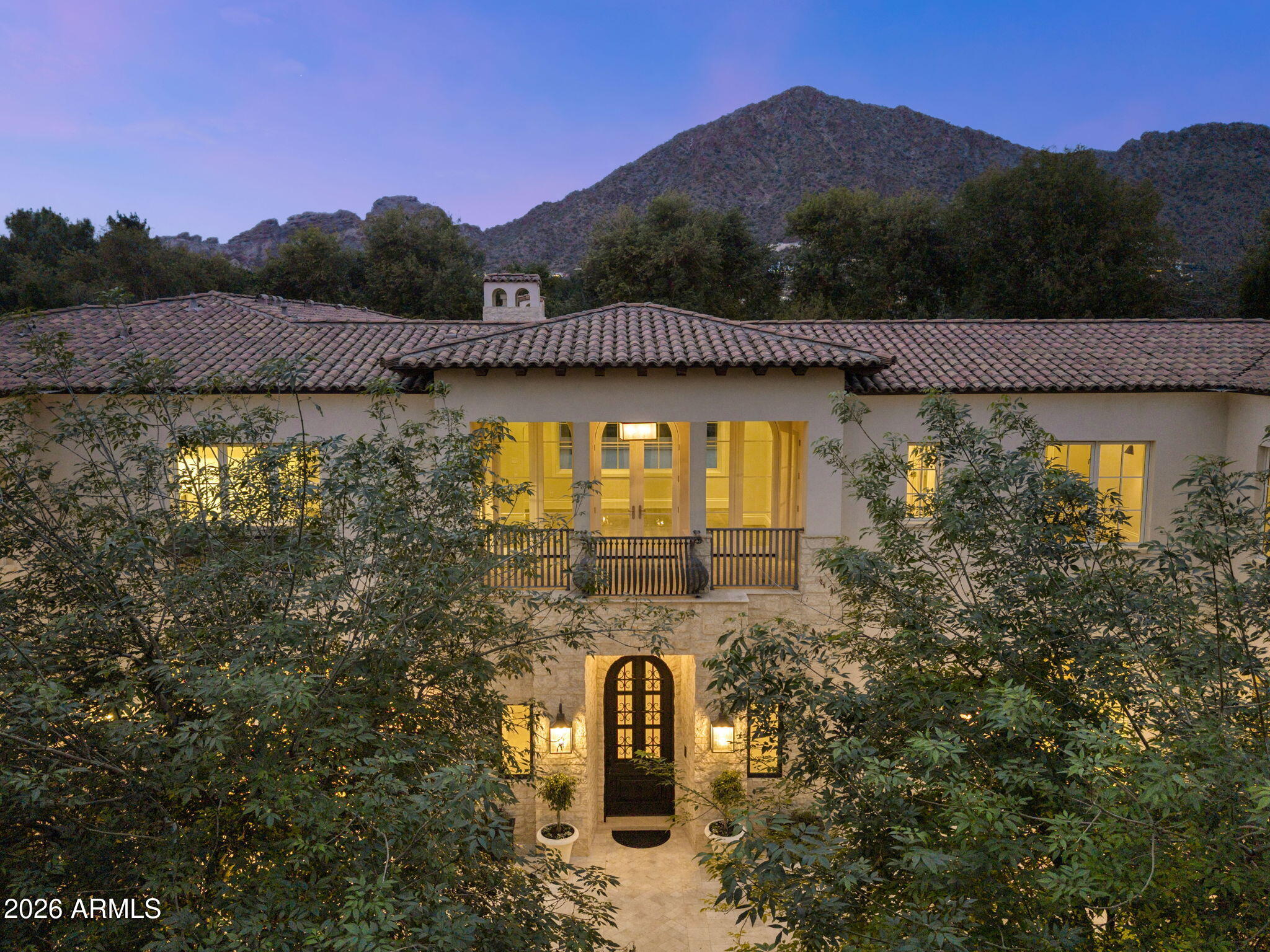 CAMELVIEW - Residential
