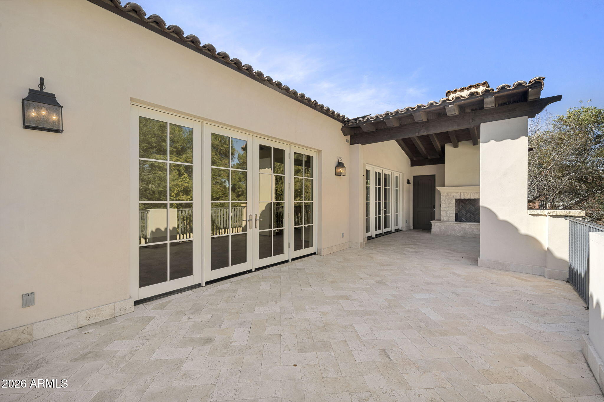 CAMELVIEW - Residential