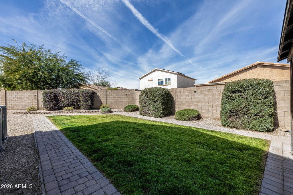 Photo of 354 E Palomino Way, San Tan Valley, AZ 85143 (MLS # 6978059)