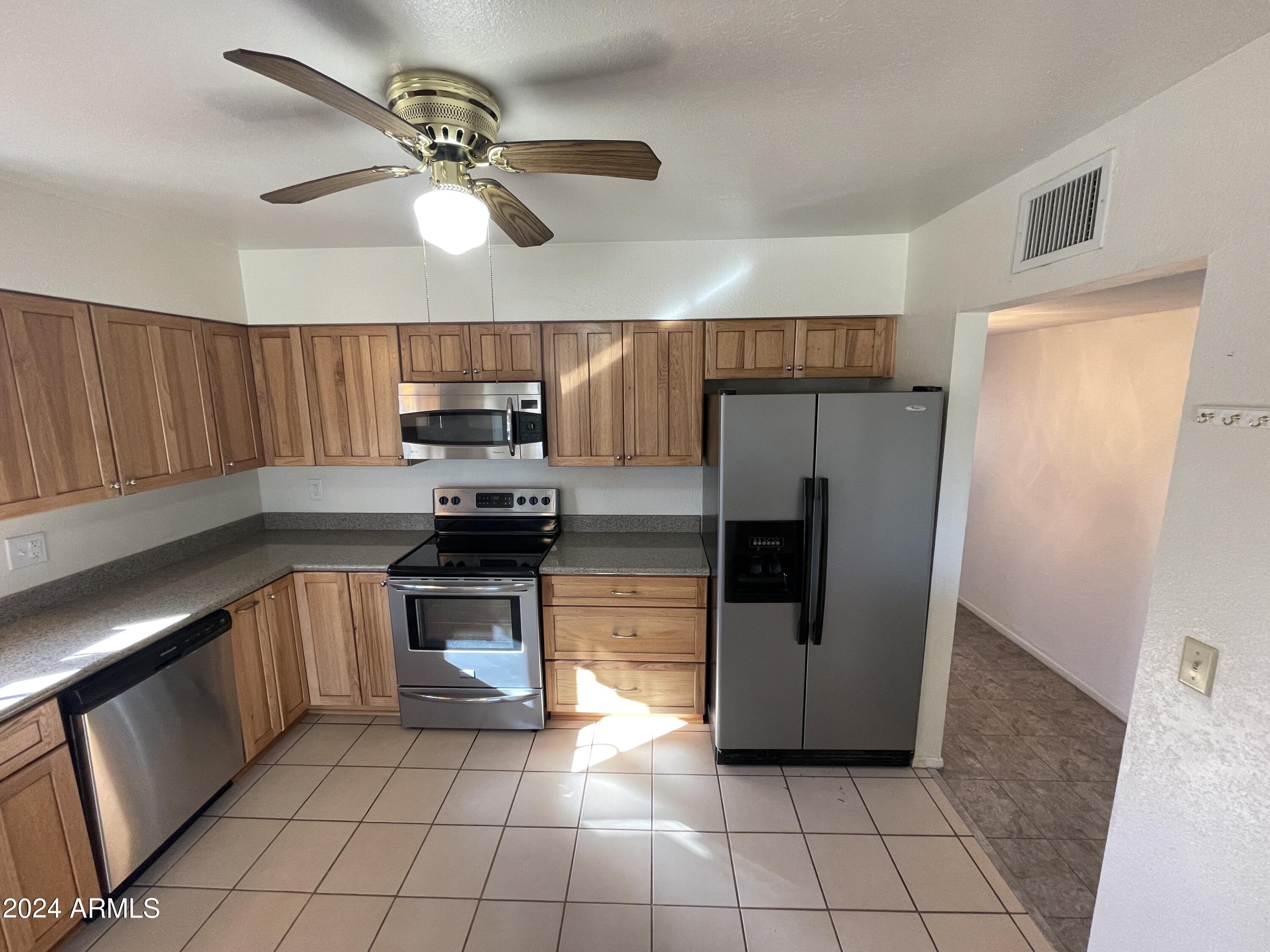 VISTA VILLAGE 1 - Residential
