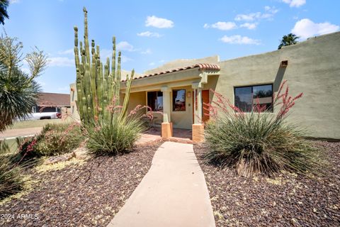 Single Family Residence in Phoenix AZ 18060 VILLA RITA Drive.jpg
