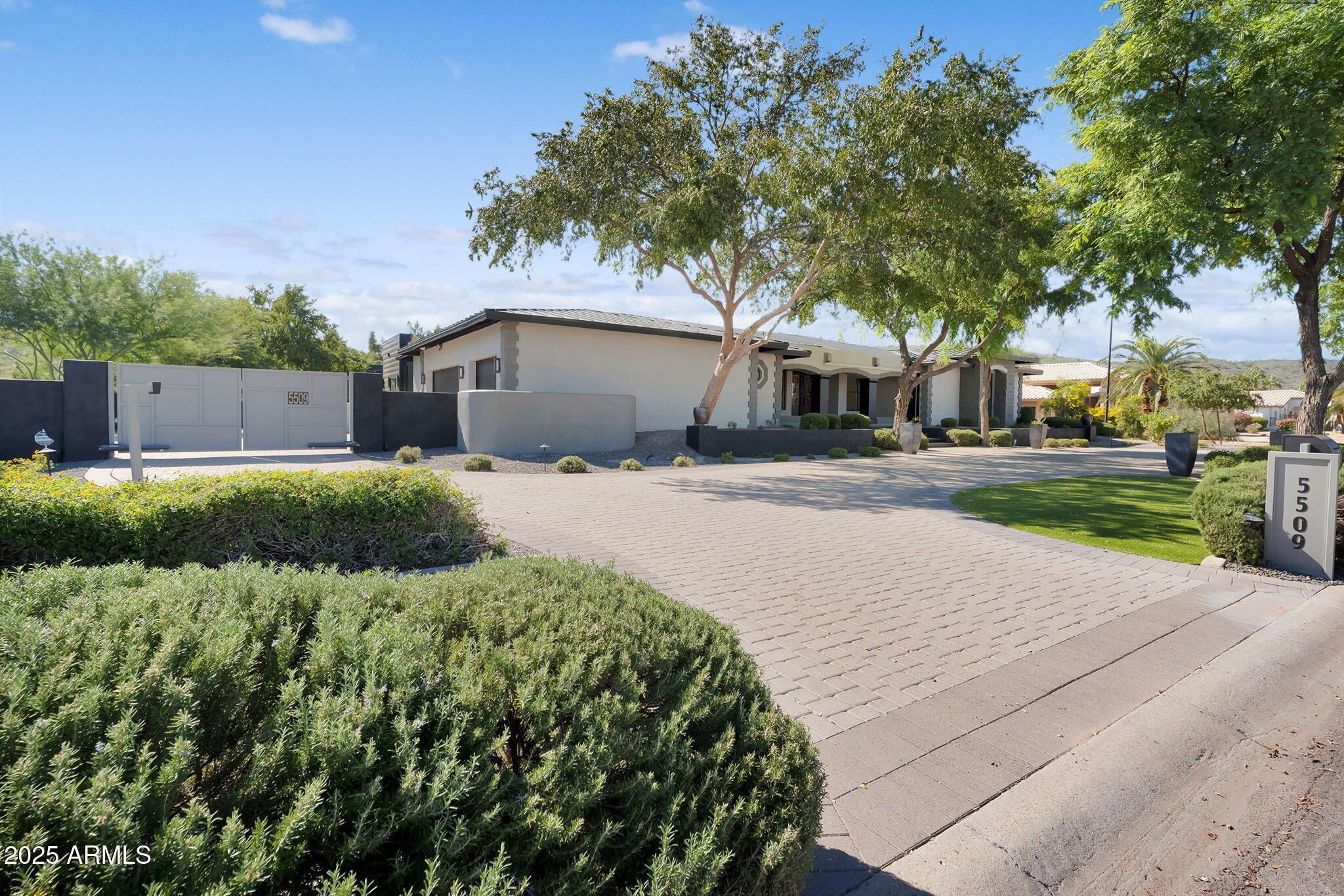 SADDLEBACK FOOTHILLS - Residential