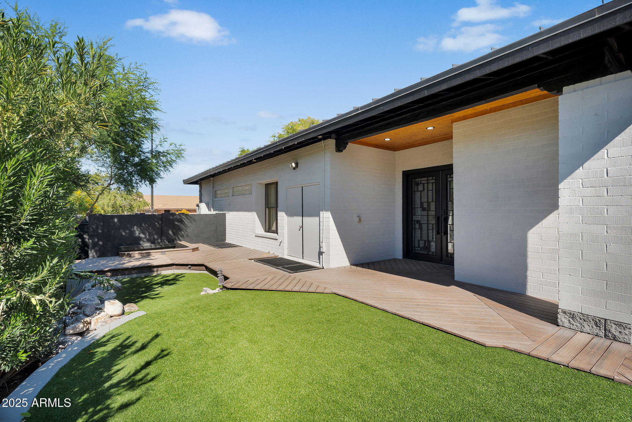 SADDLEBACK FOOTHILLS - Residential