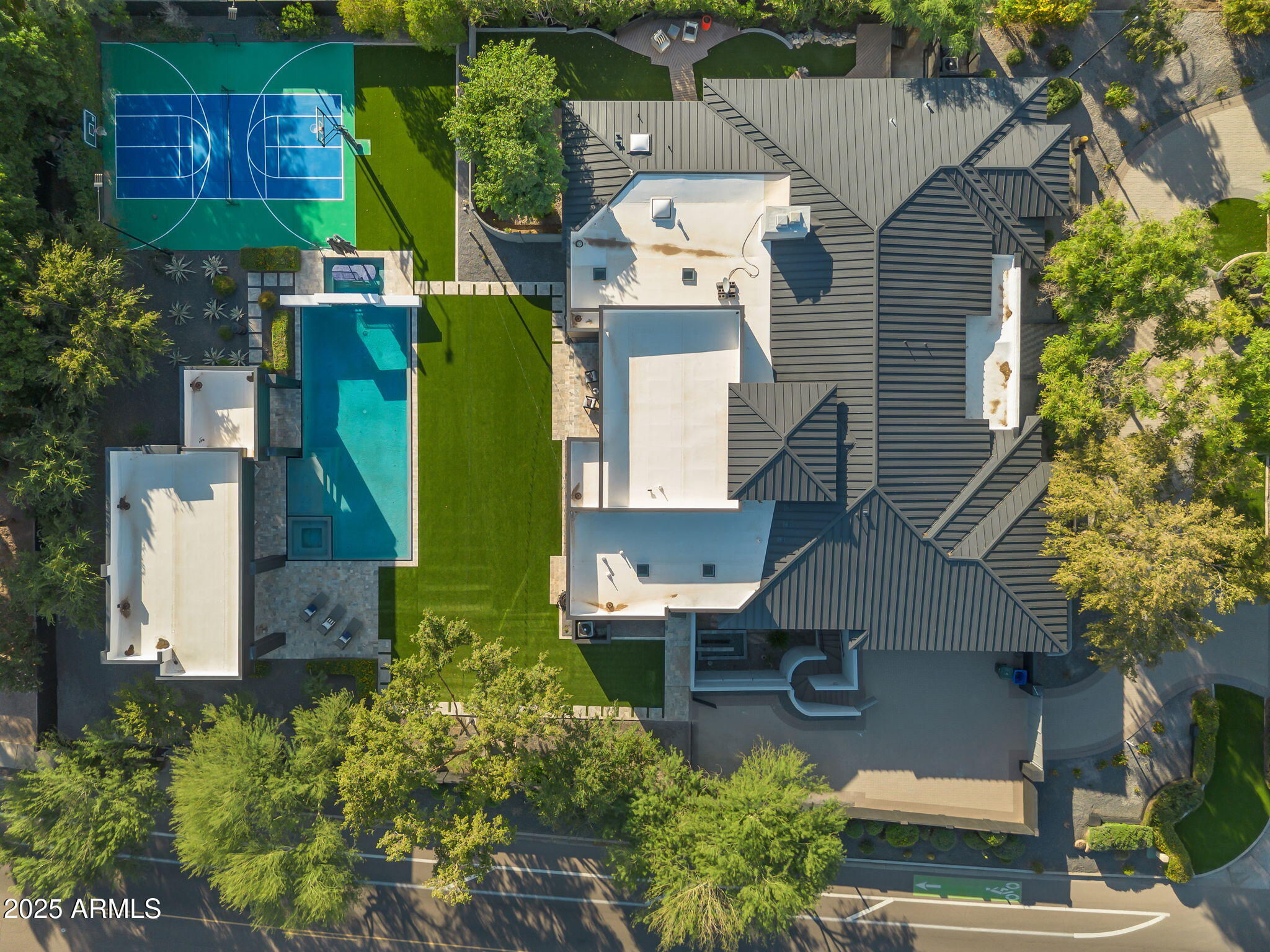 SADDLEBACK FOOTHILLS - Residential