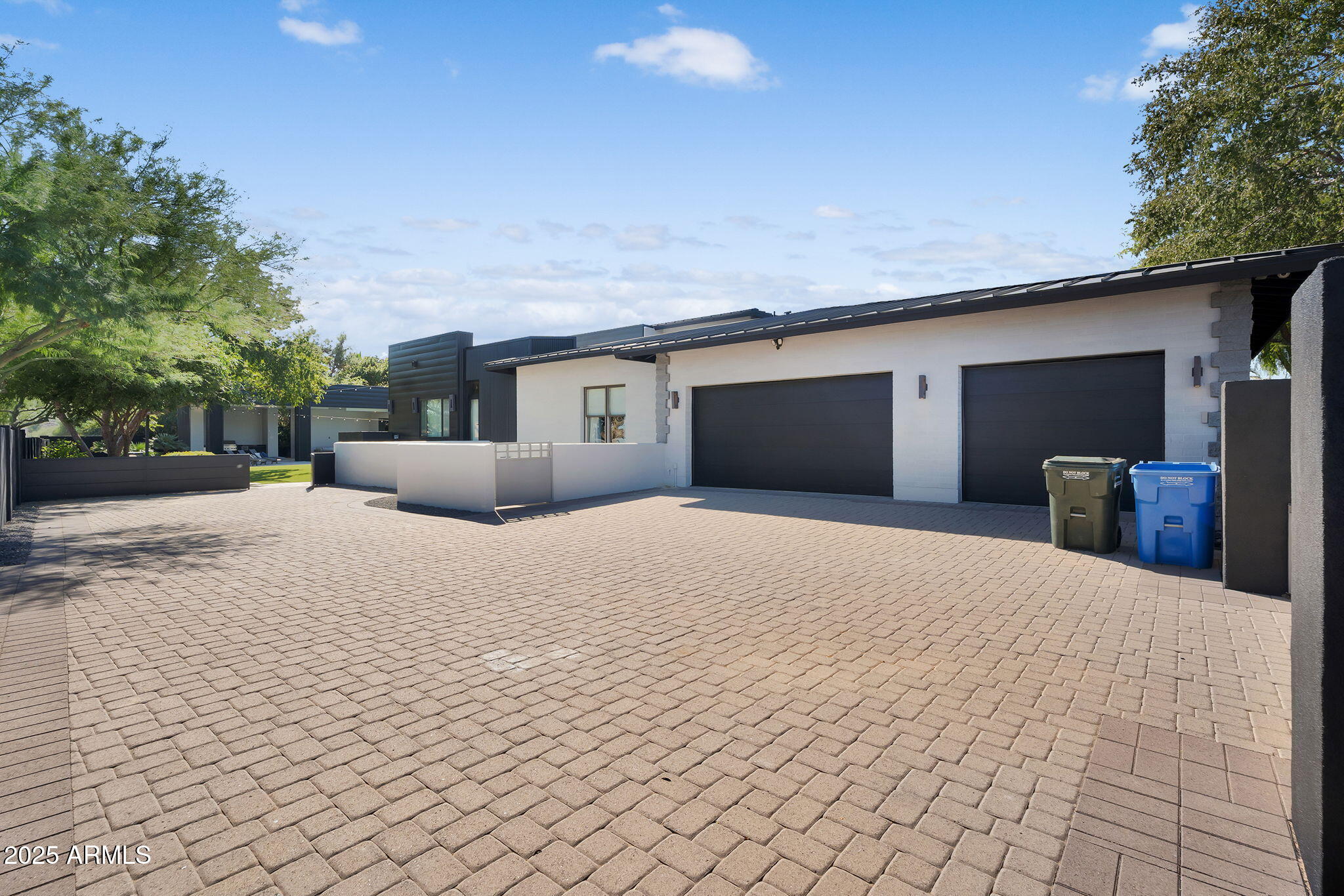 SADDLEBACK FOOTHILLS - Residential