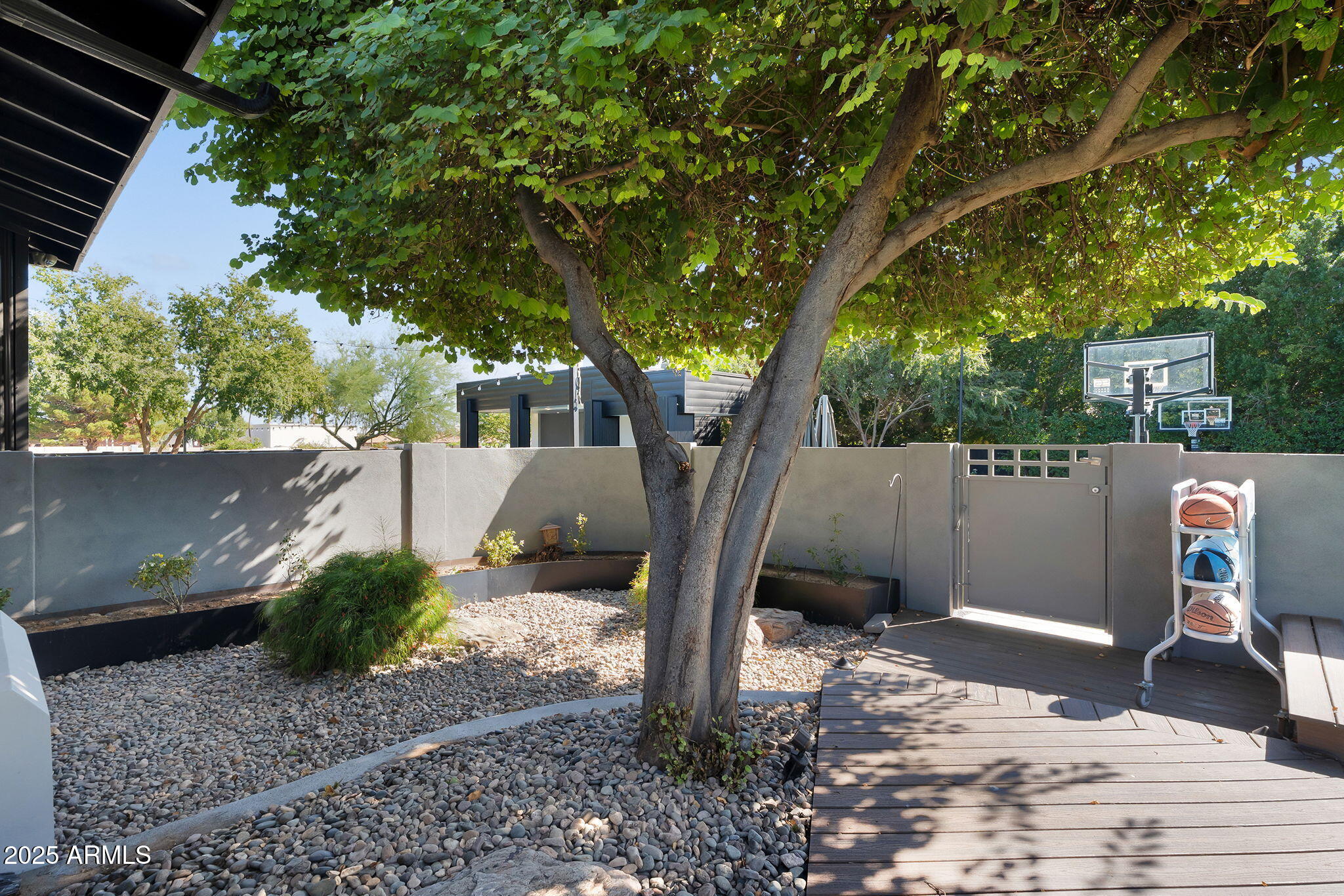 SADDLEBACK FOOTHILLS - Residential