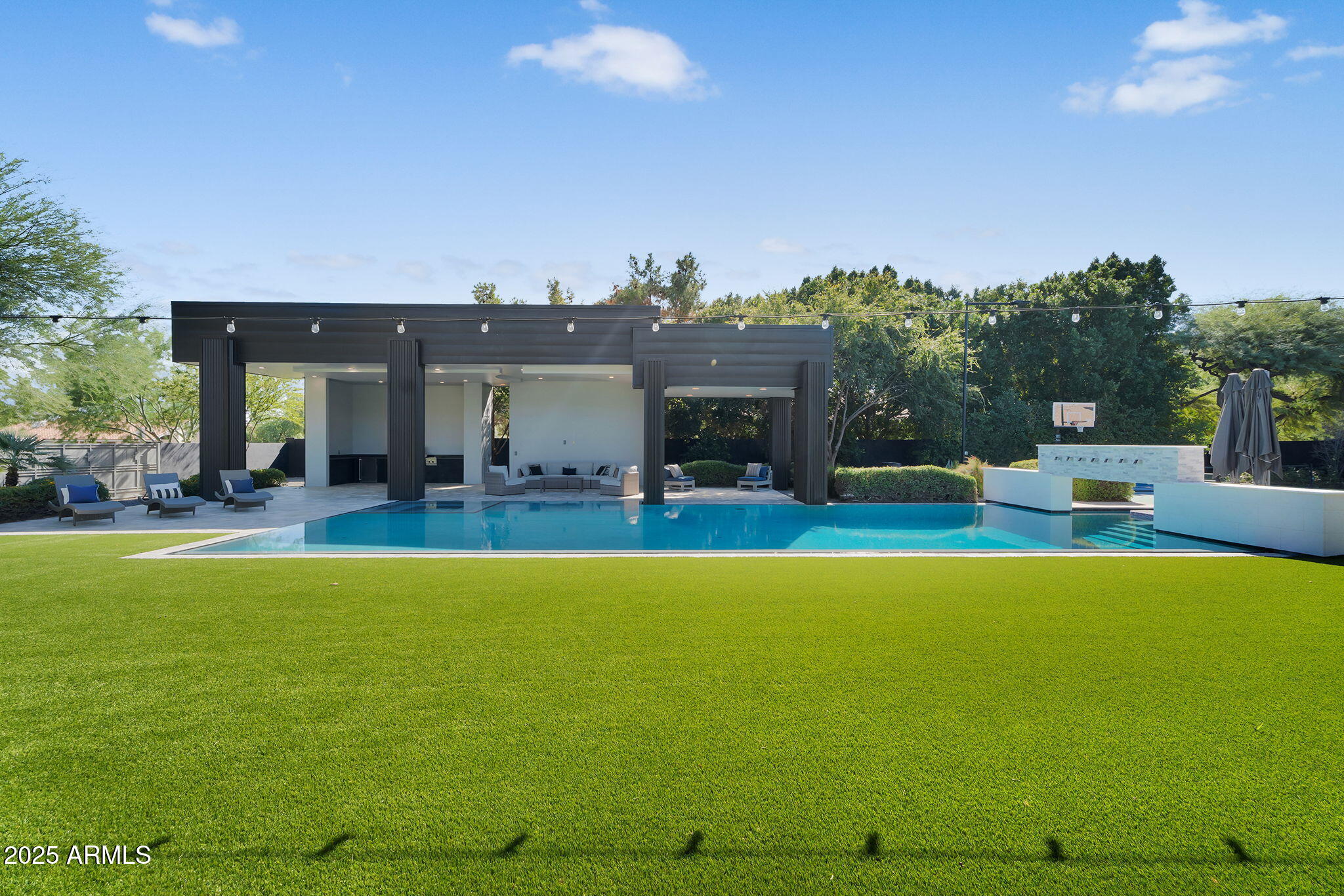SADDLEBACK FOOTHILLS - Residential