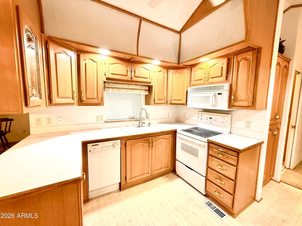 Photo of 468 Iron Ore Drive #468, Apache Junction, AZ 85119 (MLS # 7092766)