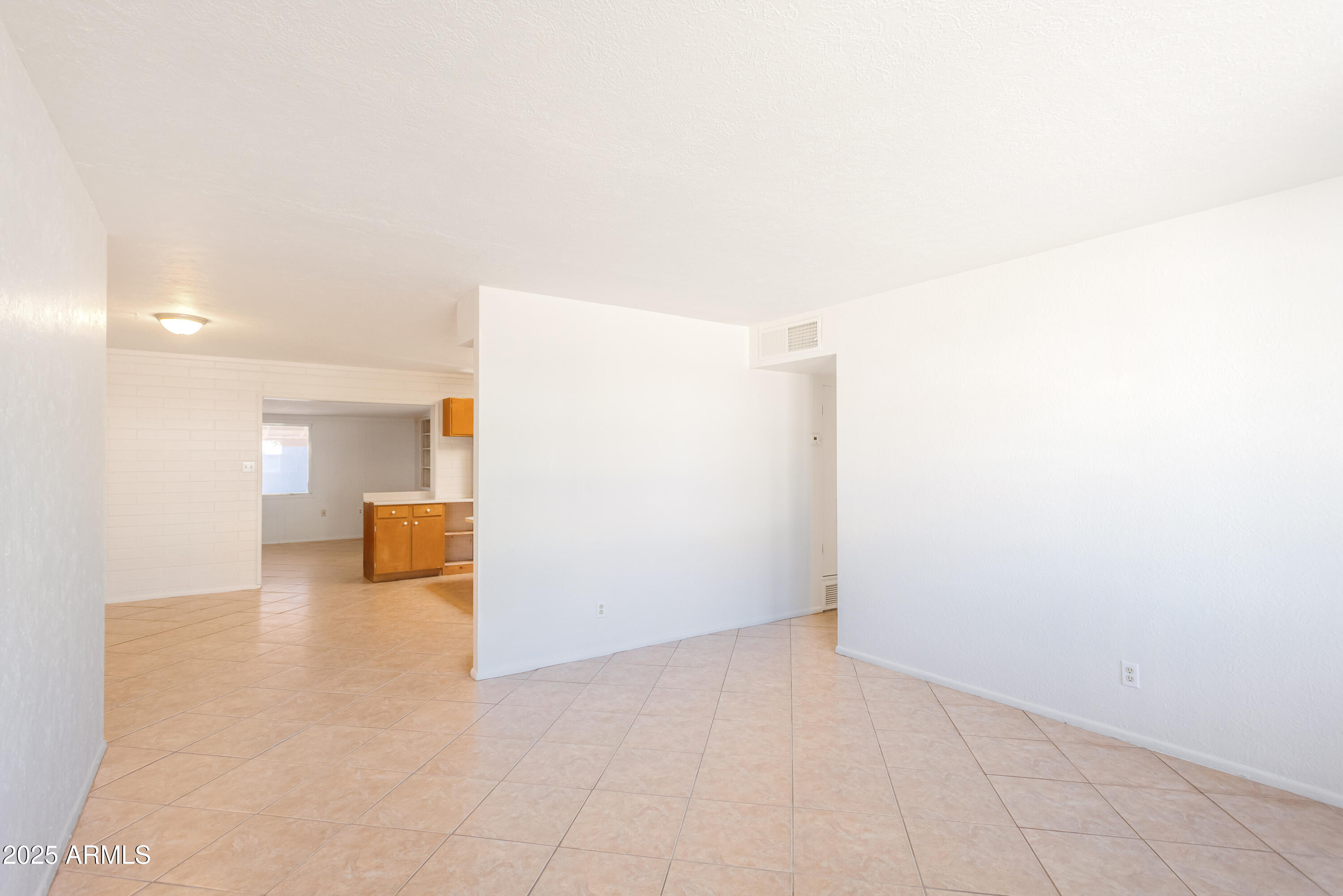 MONTANA HOMES - Residential