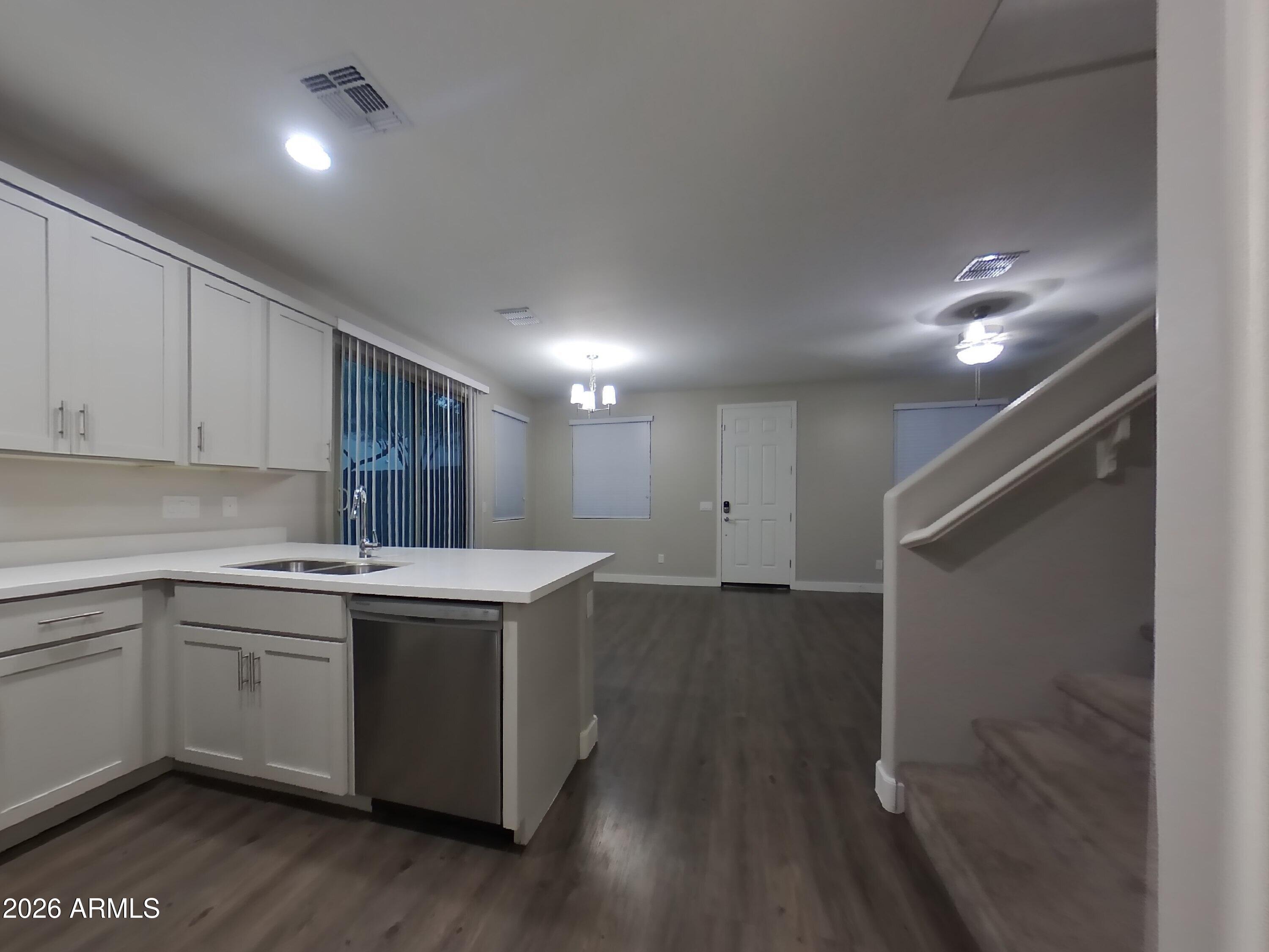 2929 N 28TH Street 9