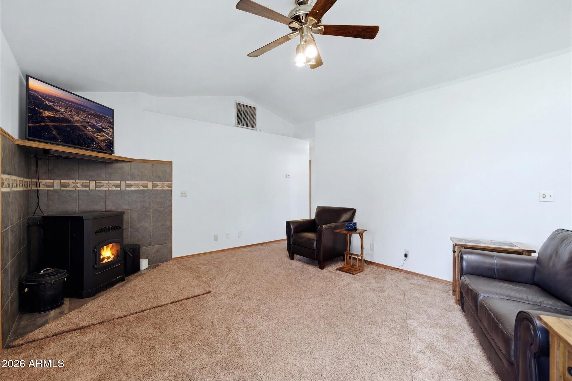 8415 YAKIMA Road