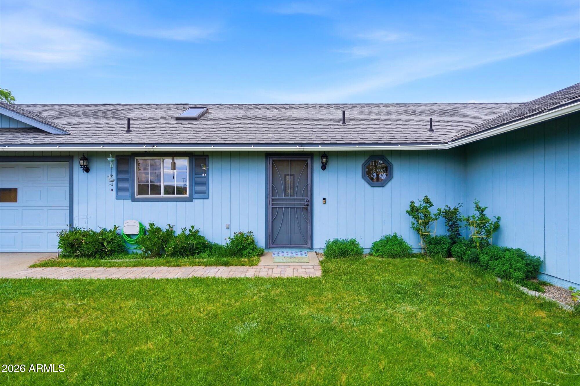 8415 YAKIMA Road