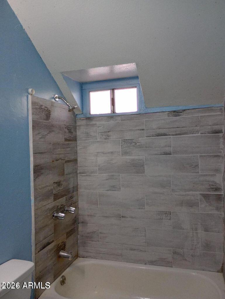 1333 W TAYLOR Street