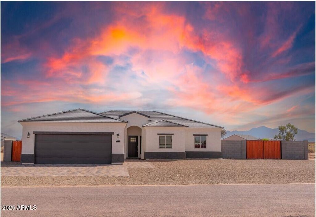 Photo of 3635 N La Paz Drive, Eloy, AZ 85131 (MLS # 6806264)