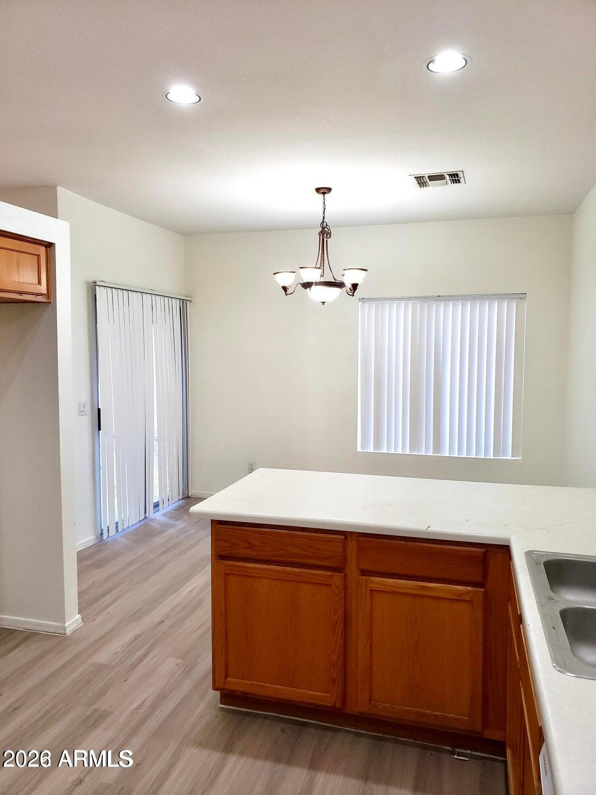 1750 W Union Hills Drive Unit 15