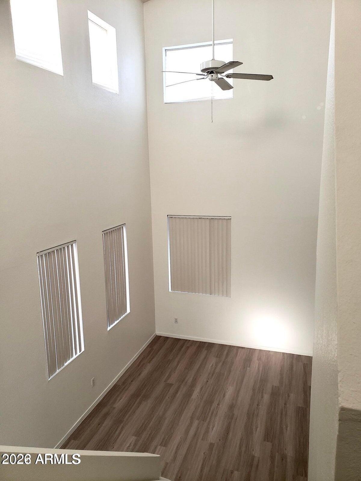 1750 W Union Hills Drive Unit 15
