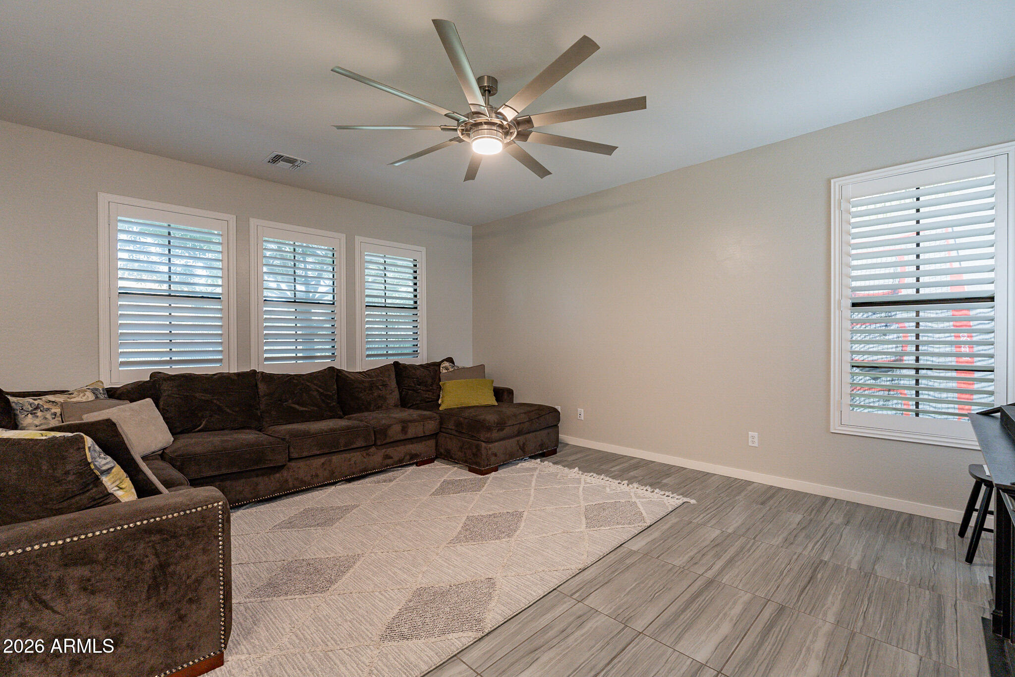 2711 S VALLE VERDE --
