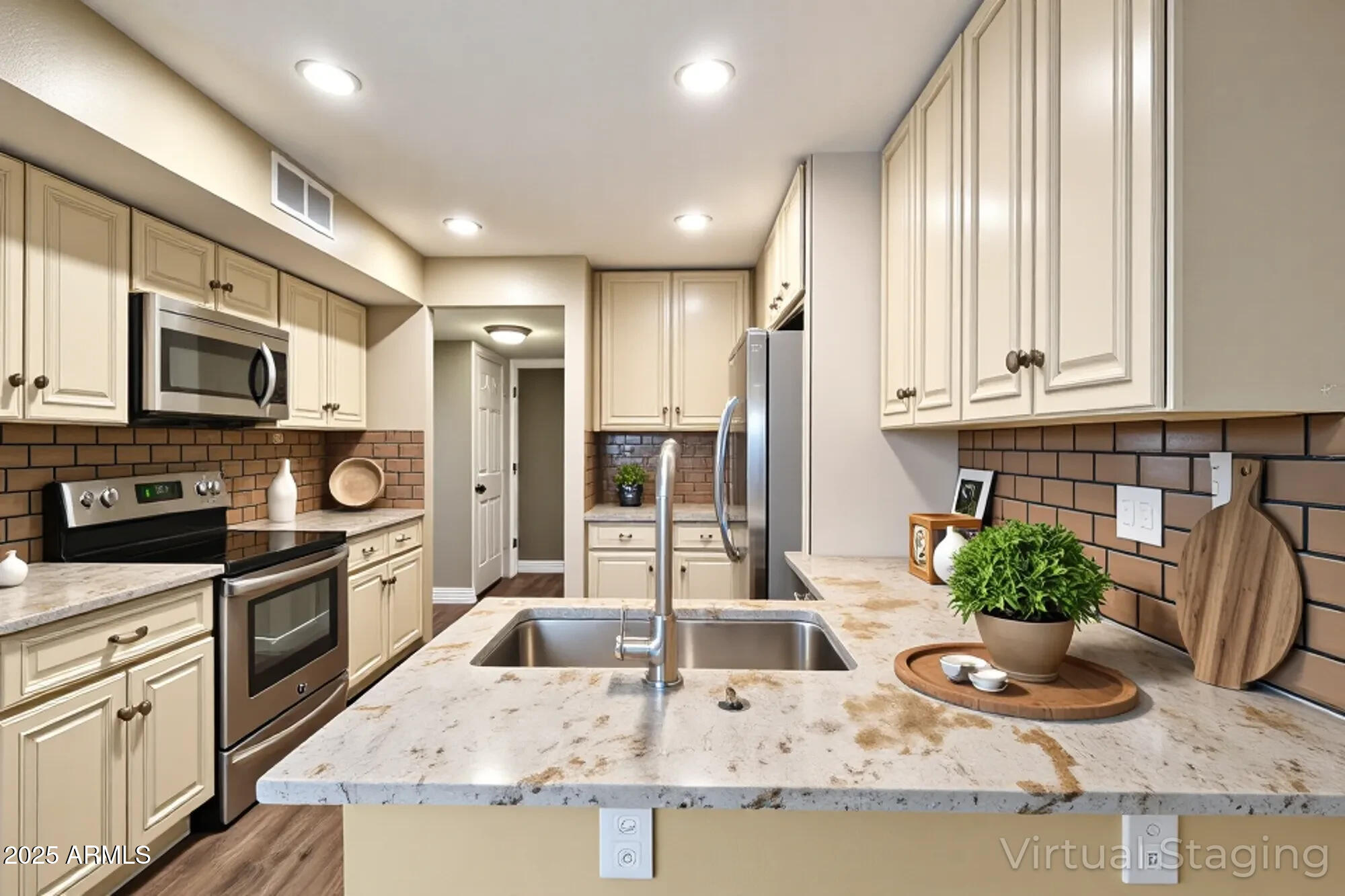 2339 E EVANS Drive