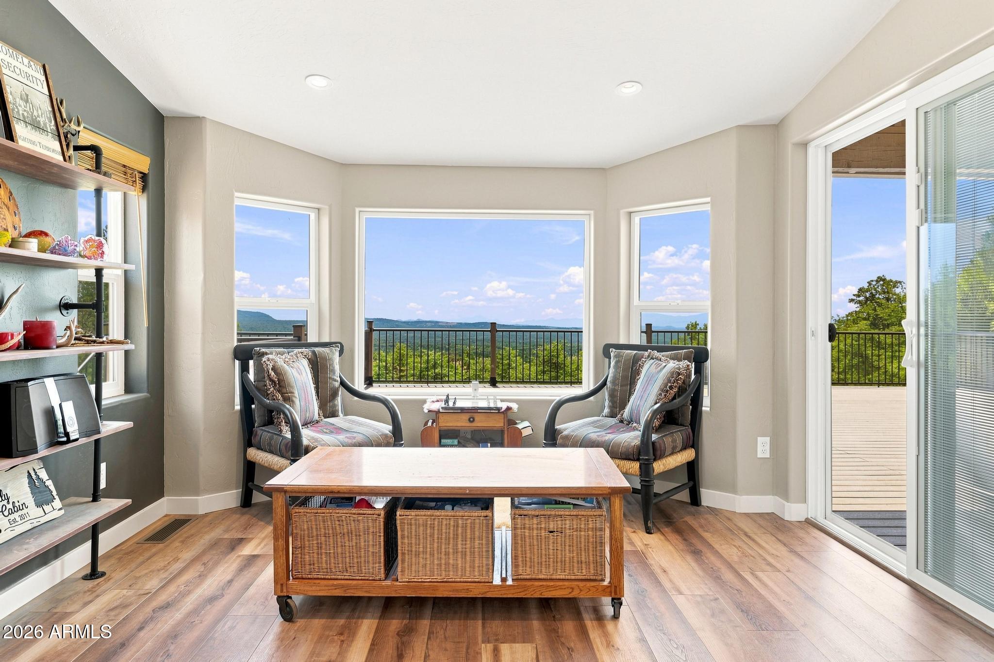 161 E COUES DEER Lane