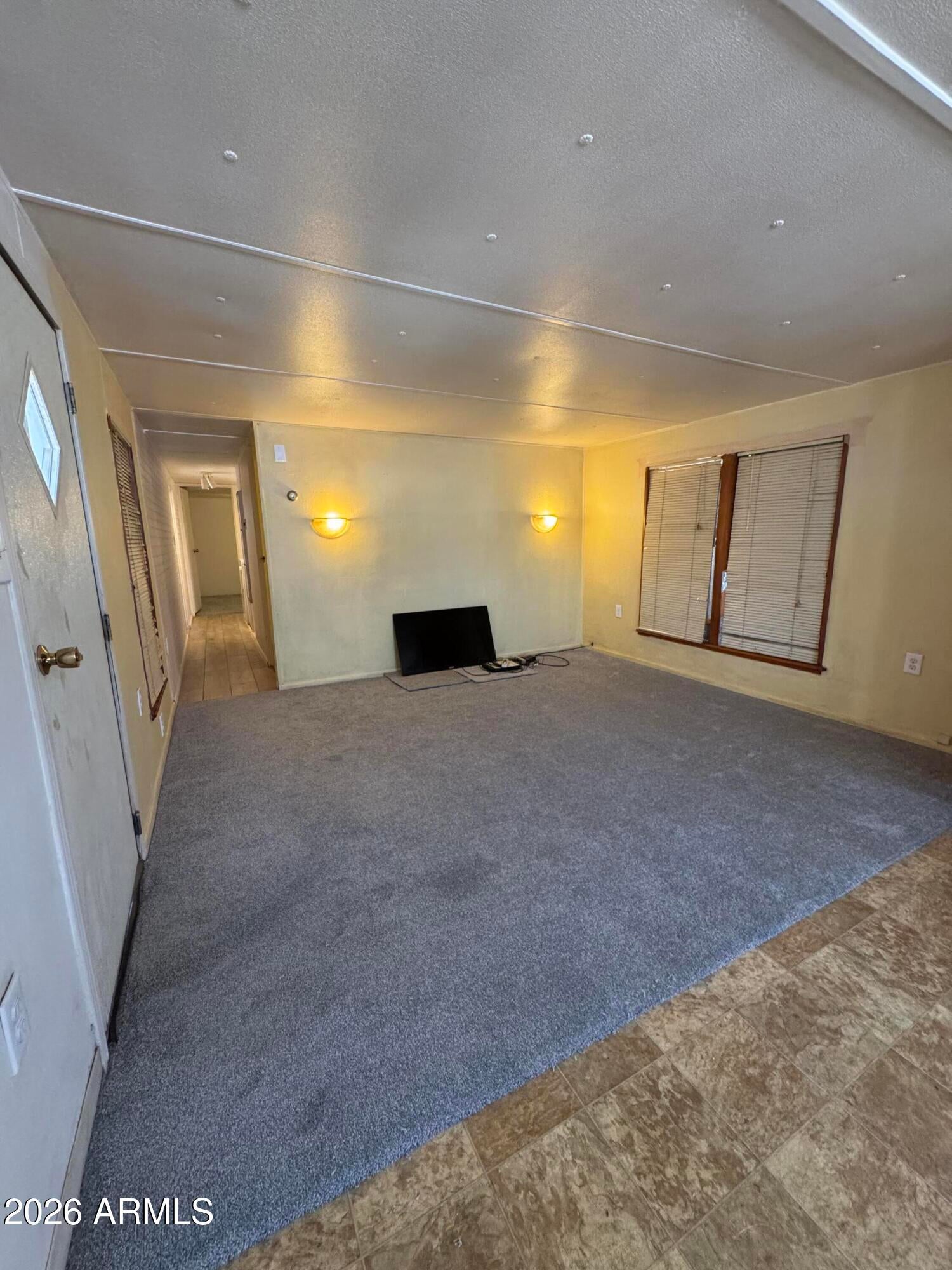 686 N Ocotillo Drive 3