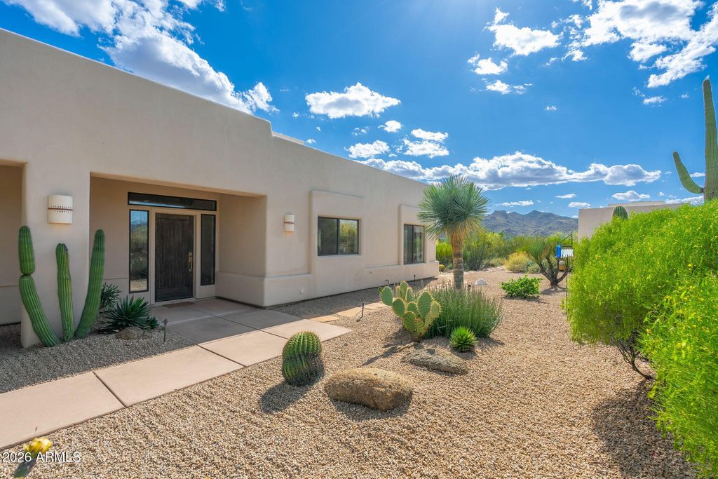 Photo of 8001 E Carefree Drive, Carefree, AZ 85377 (MLS # 7016255)