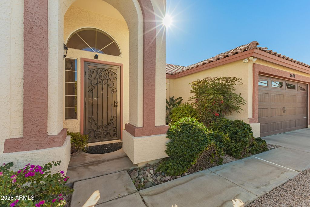 Photo of 4449 E Elmwood Street, Mesa, AZ 85205 (MLS # 7000796)